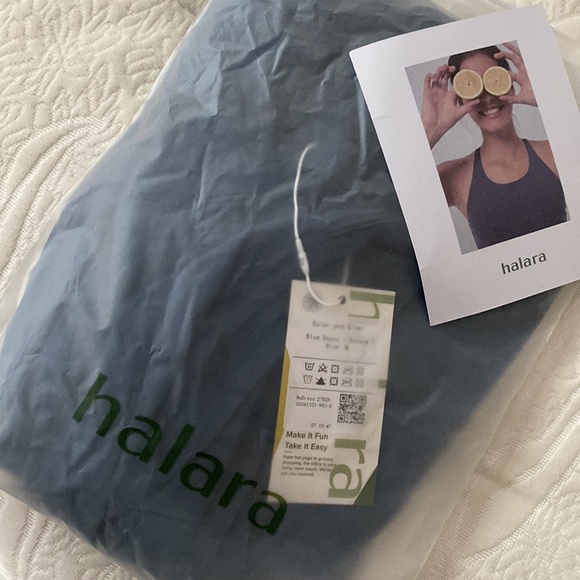 Halara IN MY FEELS Everyday Dress with matching short - Picture 11 of 11